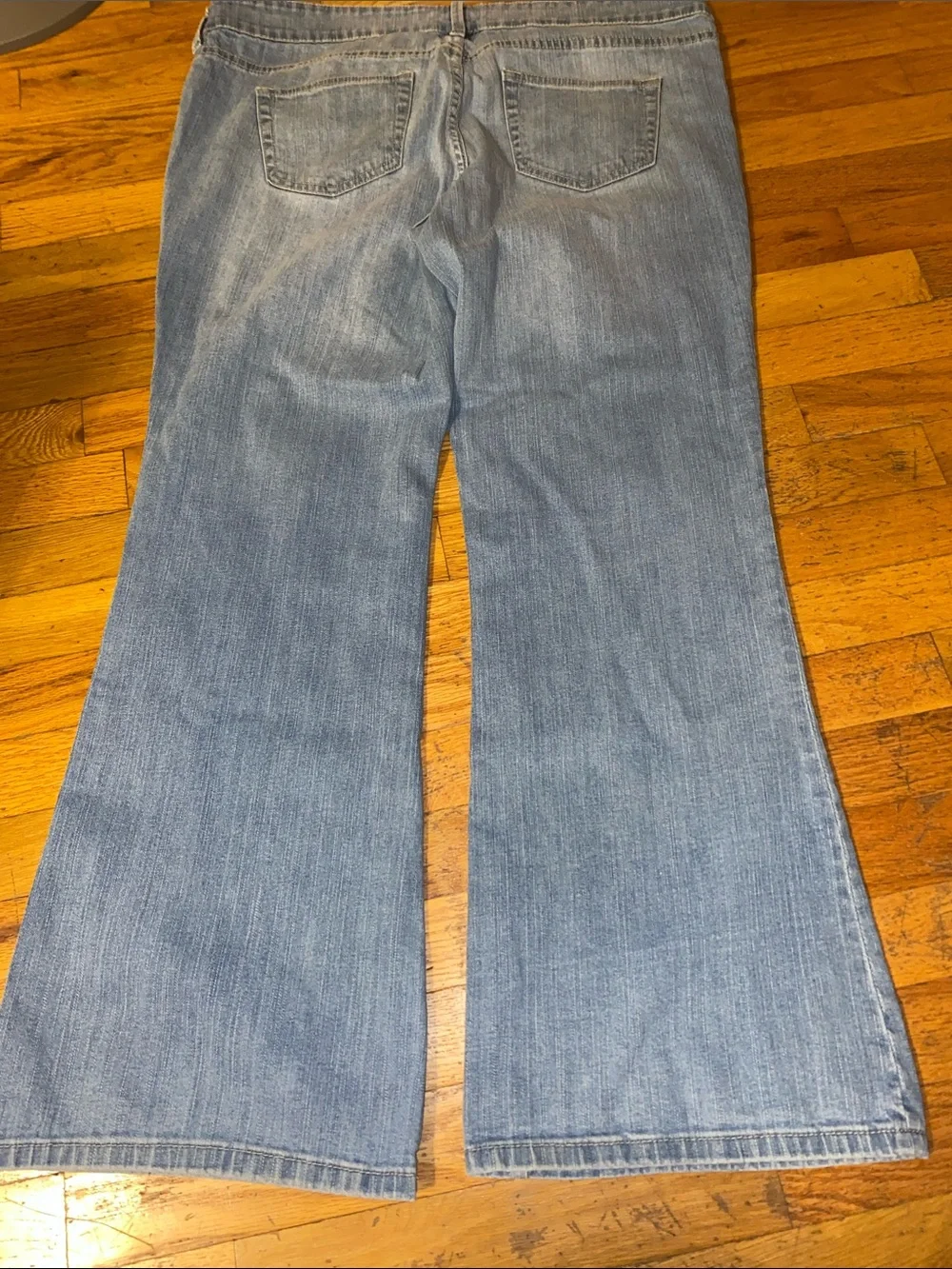 Route 66Women’s Light Blue Flared Jeans 20”W x 30” Inseam Flair 11”